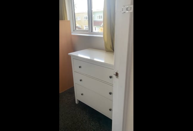 Fully furnished rooms Main Photo