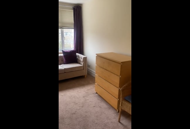 Immaculate en suites W3 - Great location  Main Photo