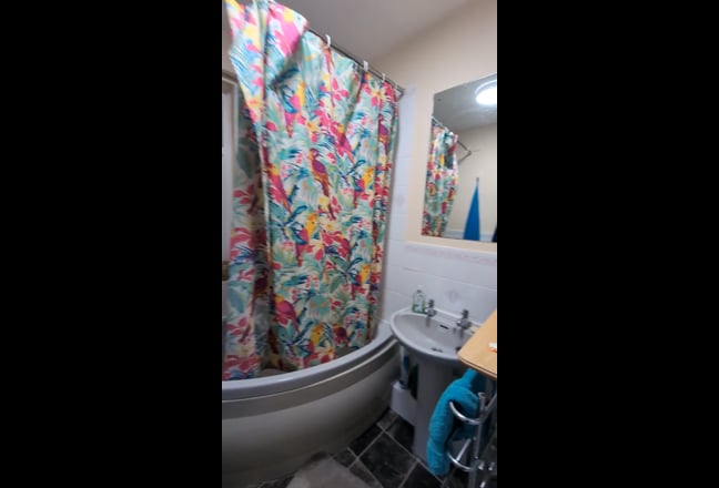 Rental, 1 month, in friendly home near city centre Main Photo