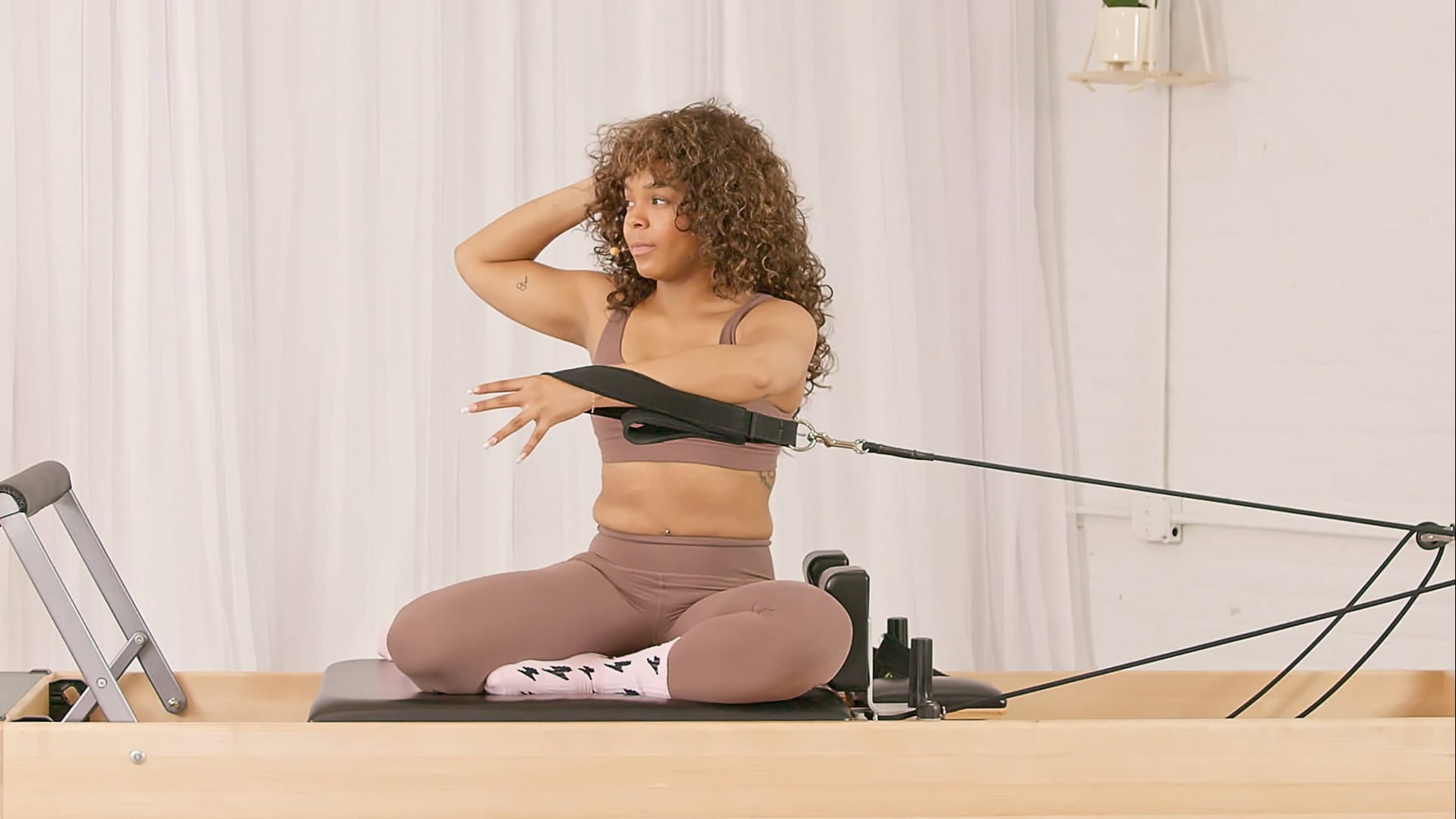 Beginner Reformer Flow with Eboni