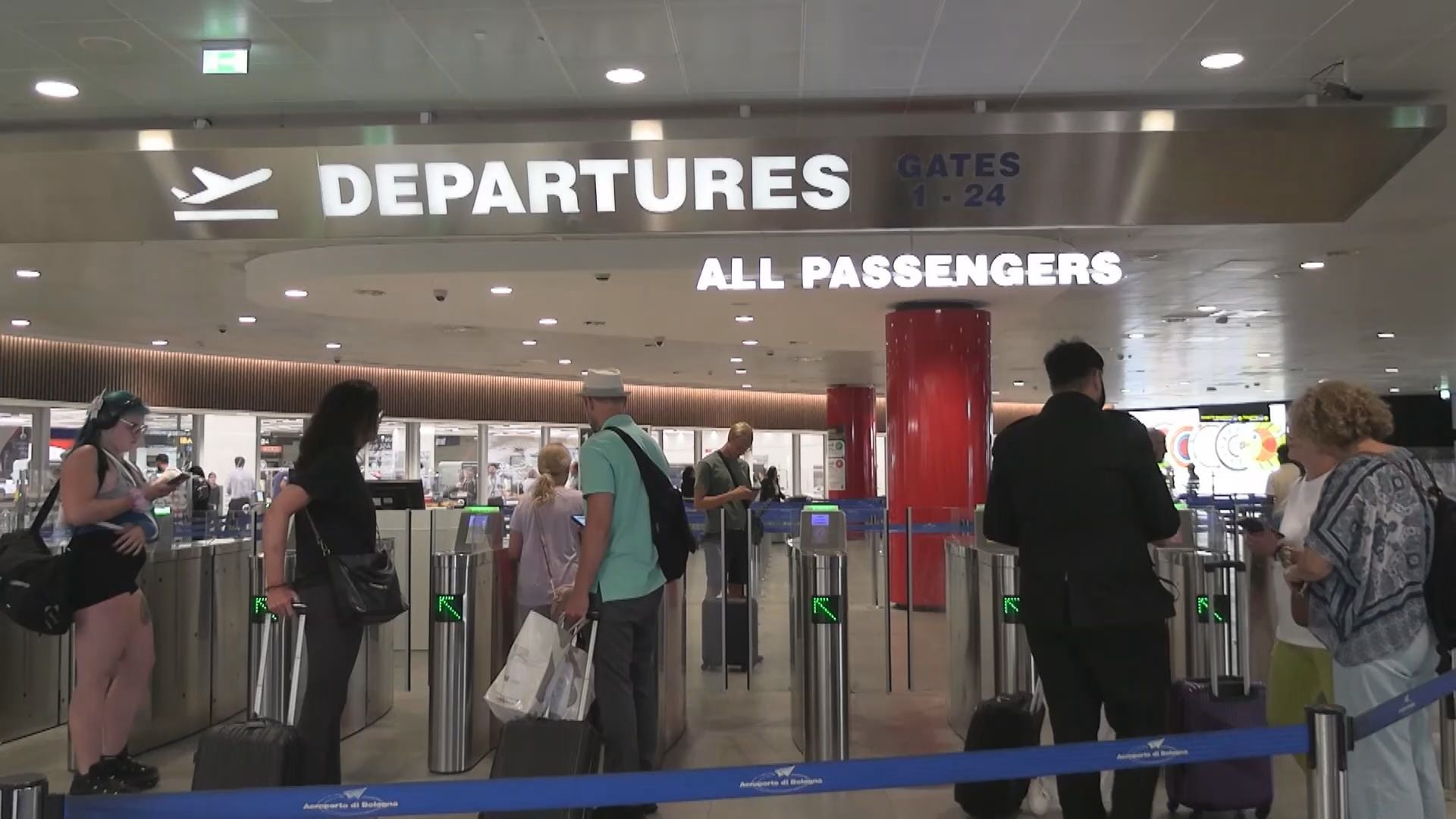 Aeroporto Marconi: oltre un milione di passeggeri in Luglio