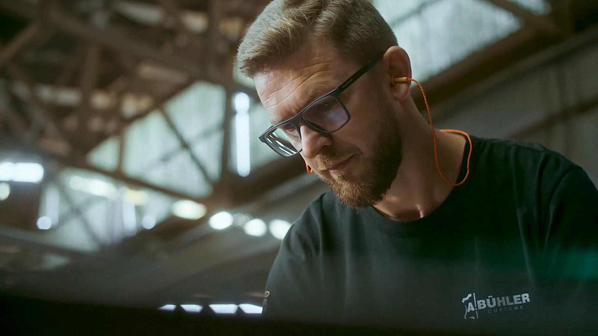 A. Bühler Curtume - Filme Institucional 80 anos