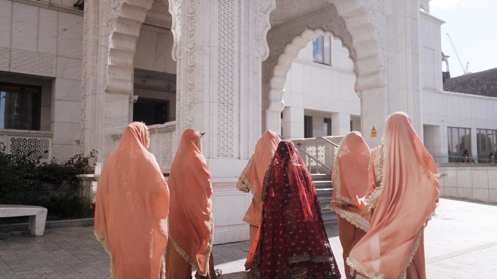 ARJUN & SIMRAN'S TRAILER