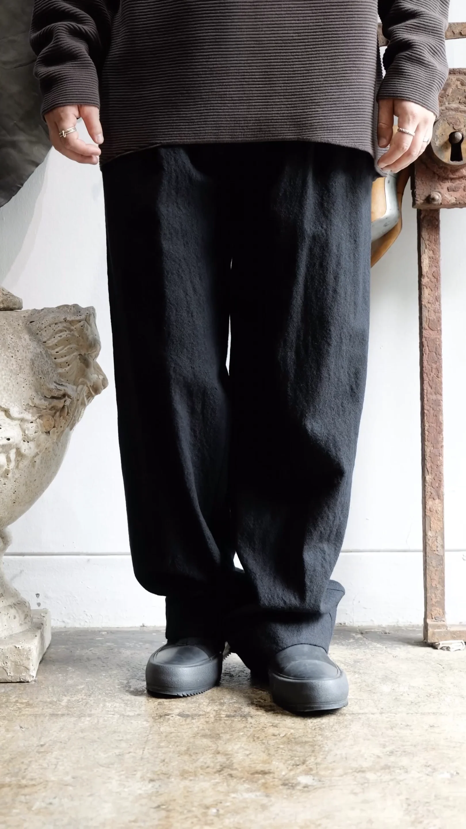 PTJ-GFKB. Baggy Pants Virgin Wool. Black. DEVOA. « GULLAM グラム