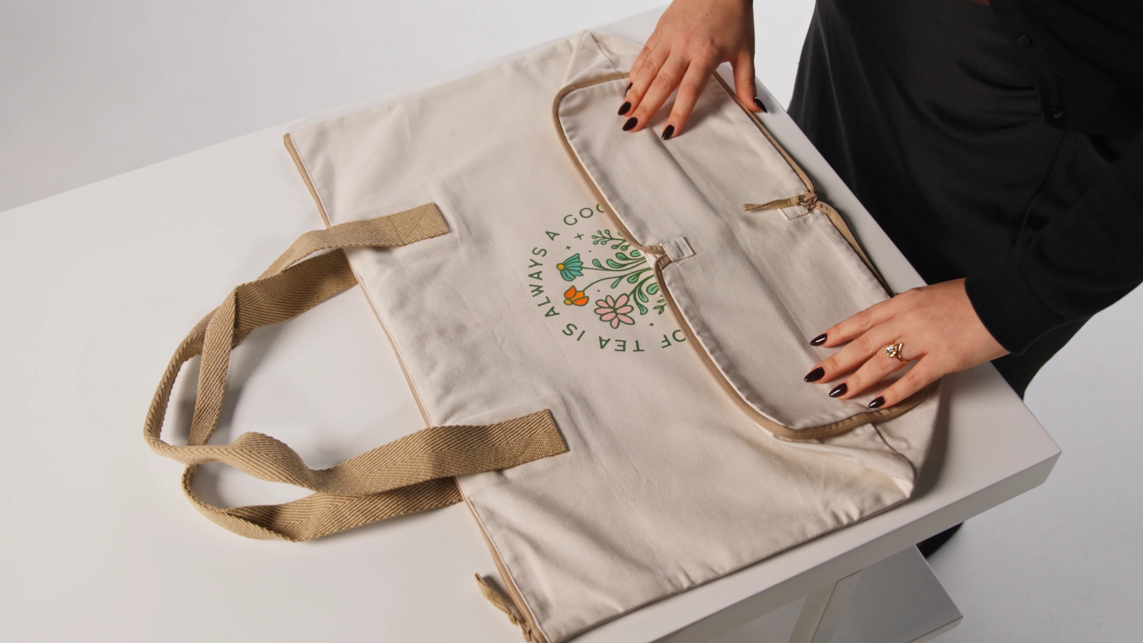 TOTE009 The Oversized Packable Tote Bag Product Detail