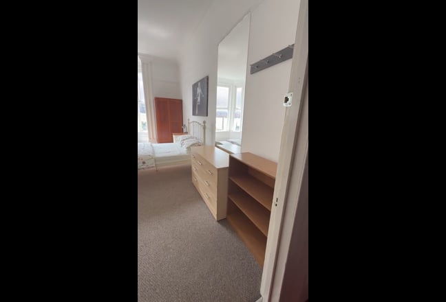 Student rooms  £84.00-£121.50 p/wk  close  to  STC Main Photo