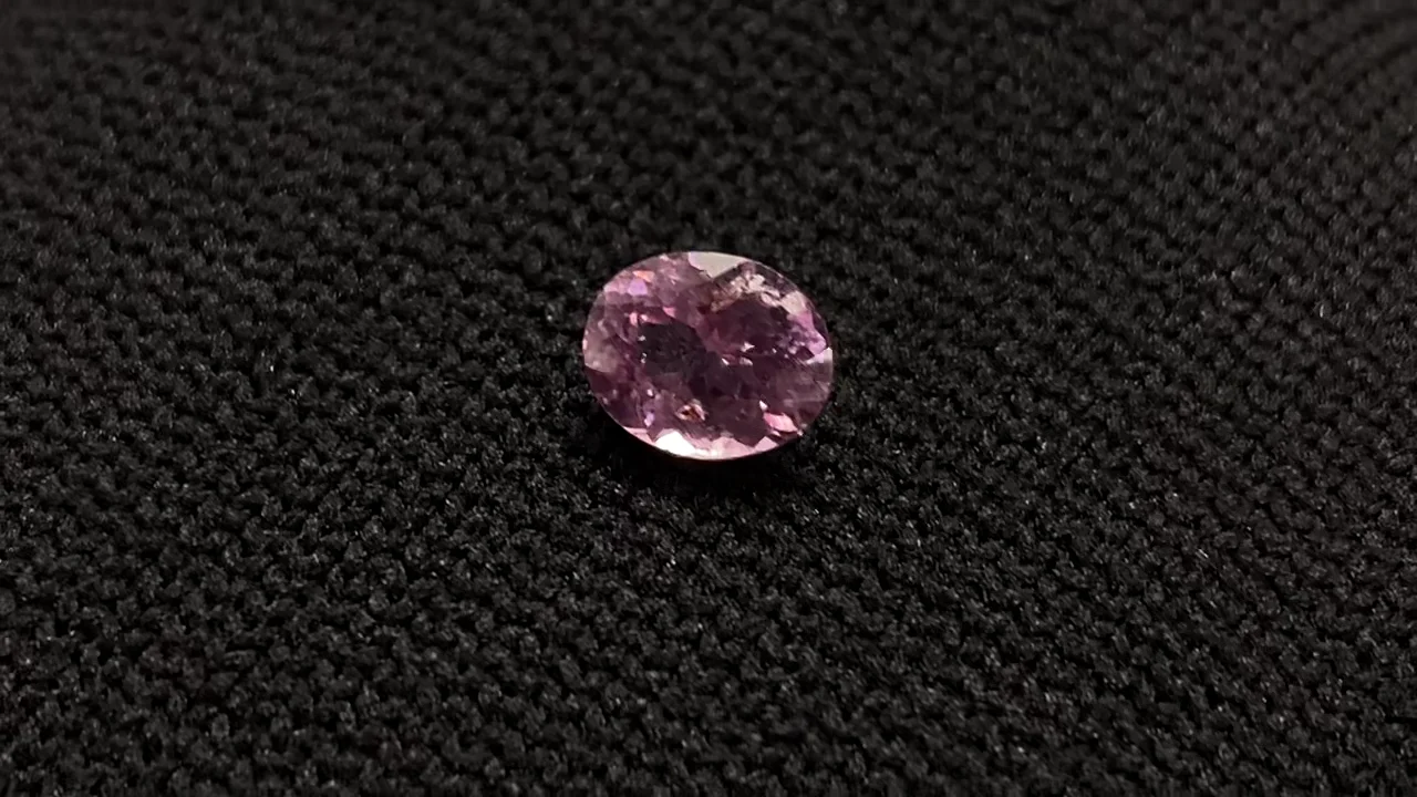 動画】【1点もの】宝石質マラヤガーネットAAA ルース ファセットカット