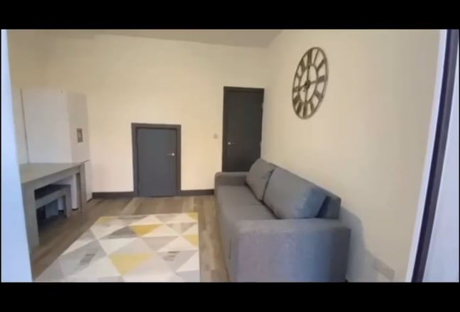 Luxury Double En-suite Room Stockport £750pm Main Photo