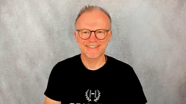 Warum Social Media & WhatsApp alleine nicht reichen