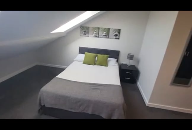 Stylish en-suite room in Parkgate! Main Photo