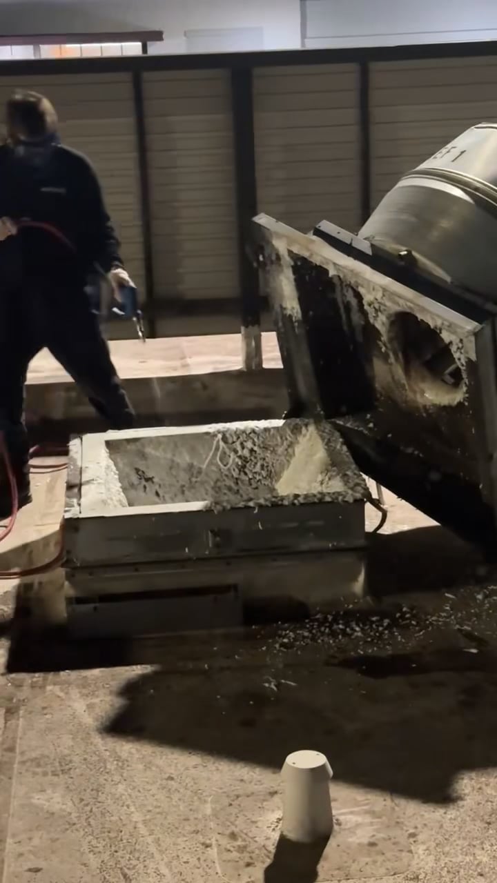 https://i.vimeocdn.com/video/2047498206-f77a53aebc2dfc5d80f9bf05352b9bba95aa3a2796b7d3ab052173a8aa23908f-d