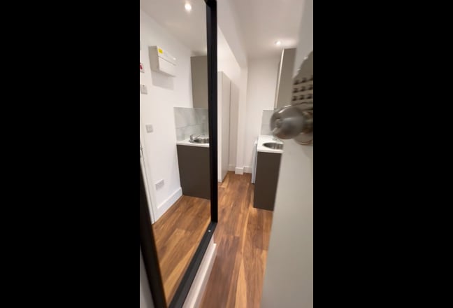 Luxury Ensuite in Watford Main Photo