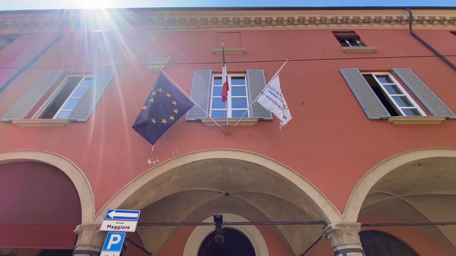 False recensioni su ristoranti e hotel, Confcommercio chiede più controlli su chi pubblica