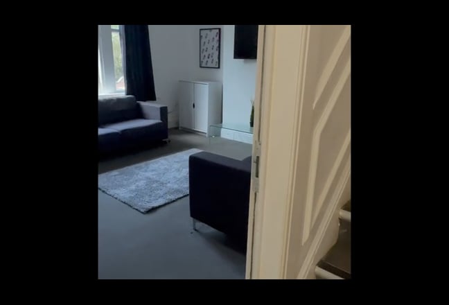 Video 1: ROOM 2
