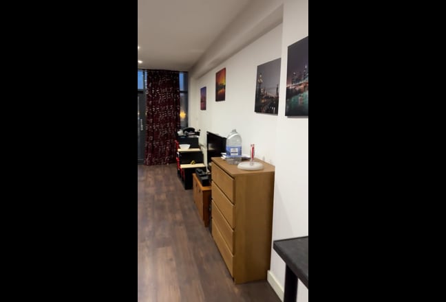 Video 1: 