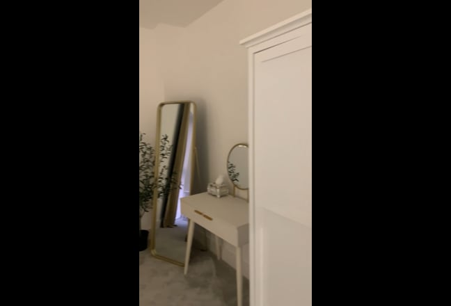 Modern, cozy 1 bedroom, 1 bathroom,fully furnished Main Photo
