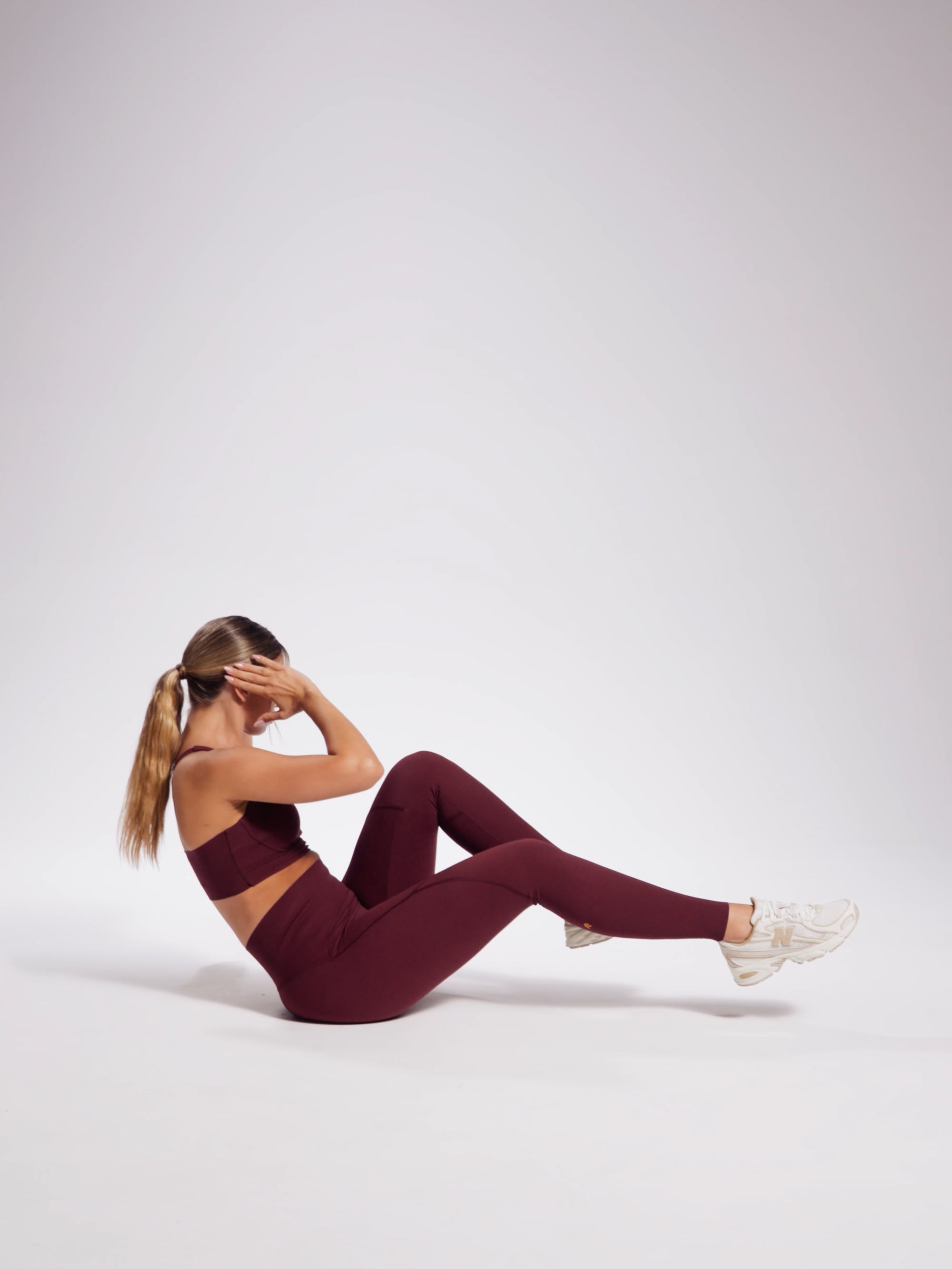 טייץ מחטב באורך ”25 מבד petra