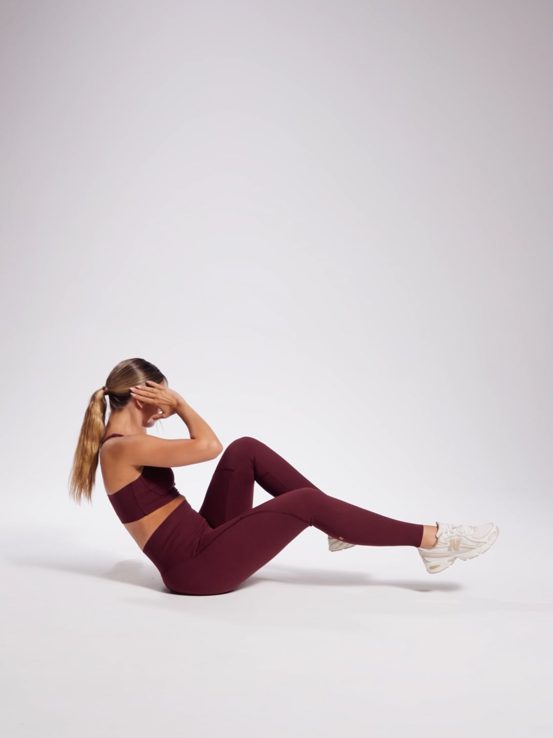 טייץ מחטב באורך ”25 מבד petra