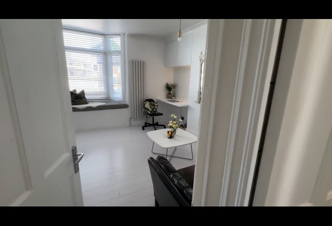 Video 1: