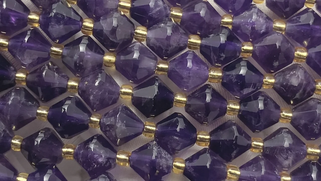 アメジスト ソロバンカット8×8×8mm 1連｜天然石ビーズの卸問屋・通販