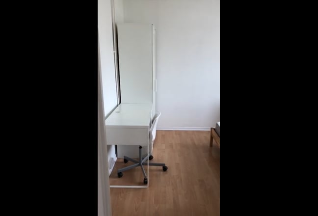 Video 1: Entrance hall