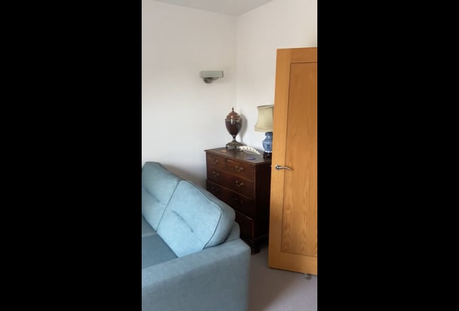 Video 1: room - angle 1