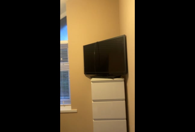 Video 1: Sleeping area