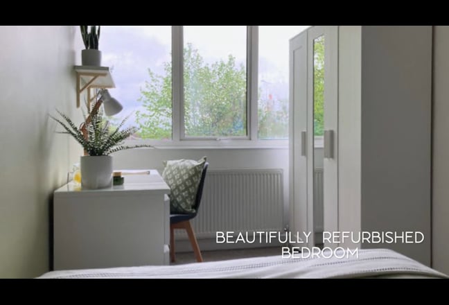 Recently refurbished, sparkly clean house! Main Photo