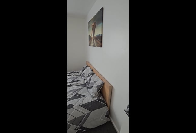 Double room in Brickhill Main Photo