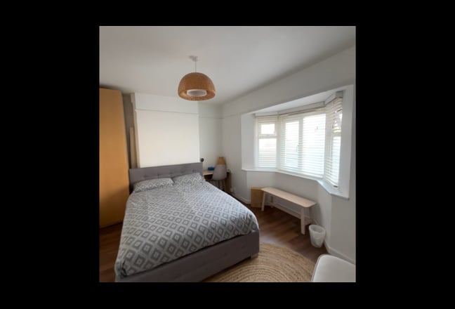 2 Private double rooms and one single room - OX3 Main Photo