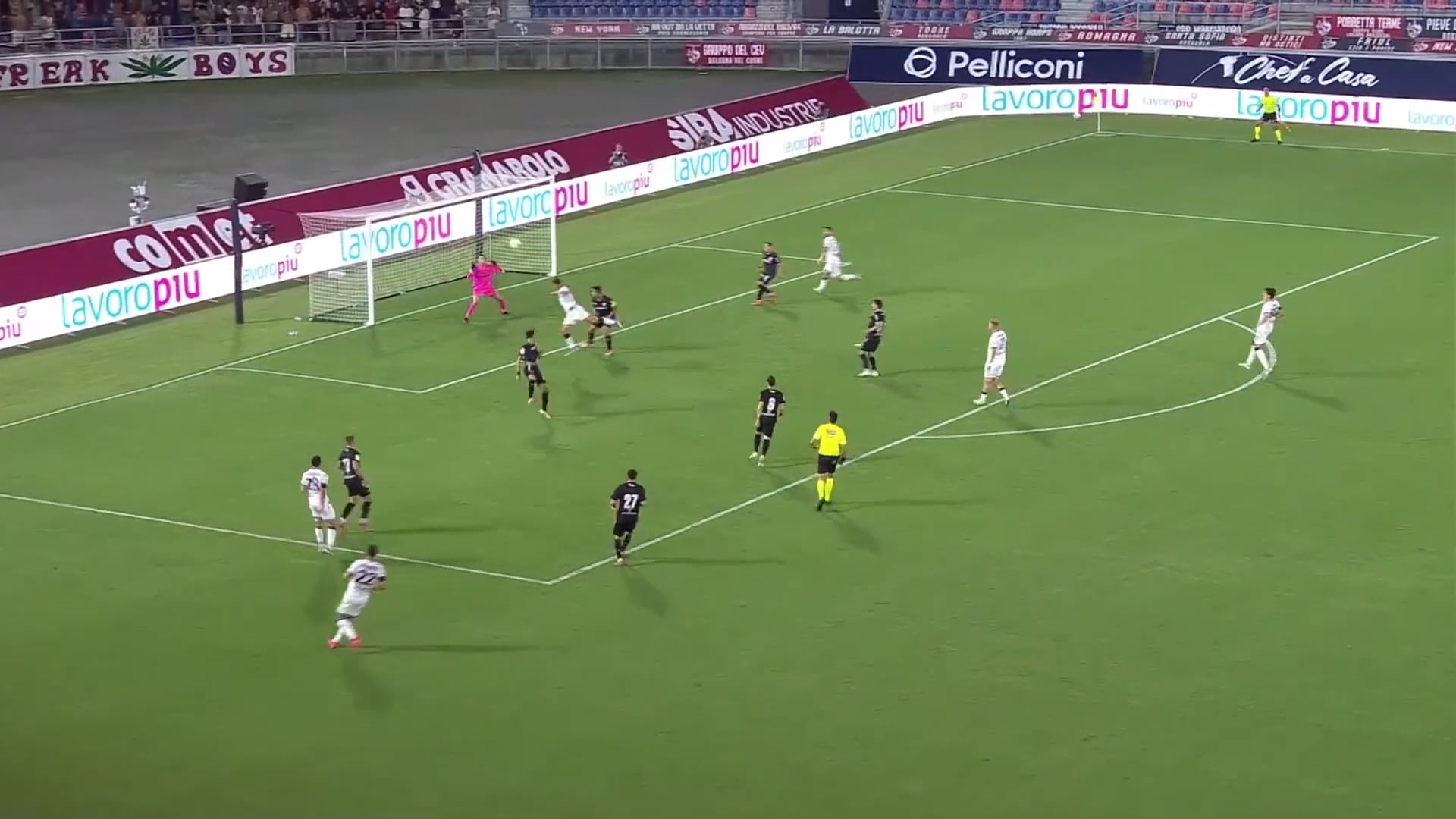 Bologna sconfitto in amichevole, è allarme difesa