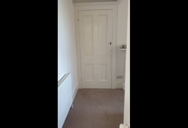 Archway - 1 room in 2 bedroom flat  Main Photo