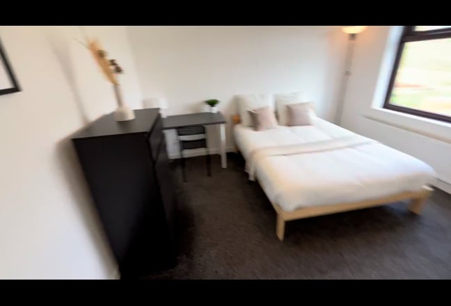 Modern Double Room in Oldham, Bills included  Main Photo