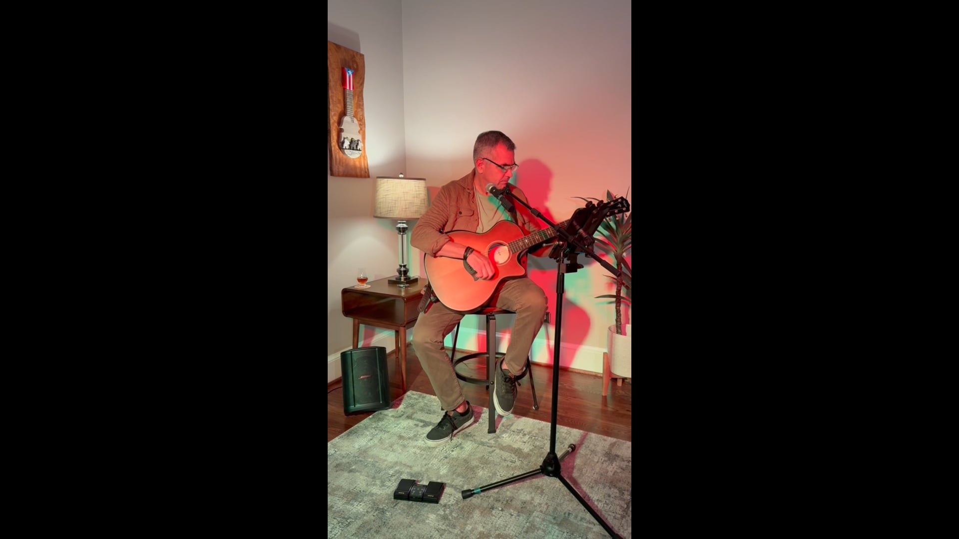 Promotional video thumbnail 3 for J.R. Guayo - Solo Acoustic