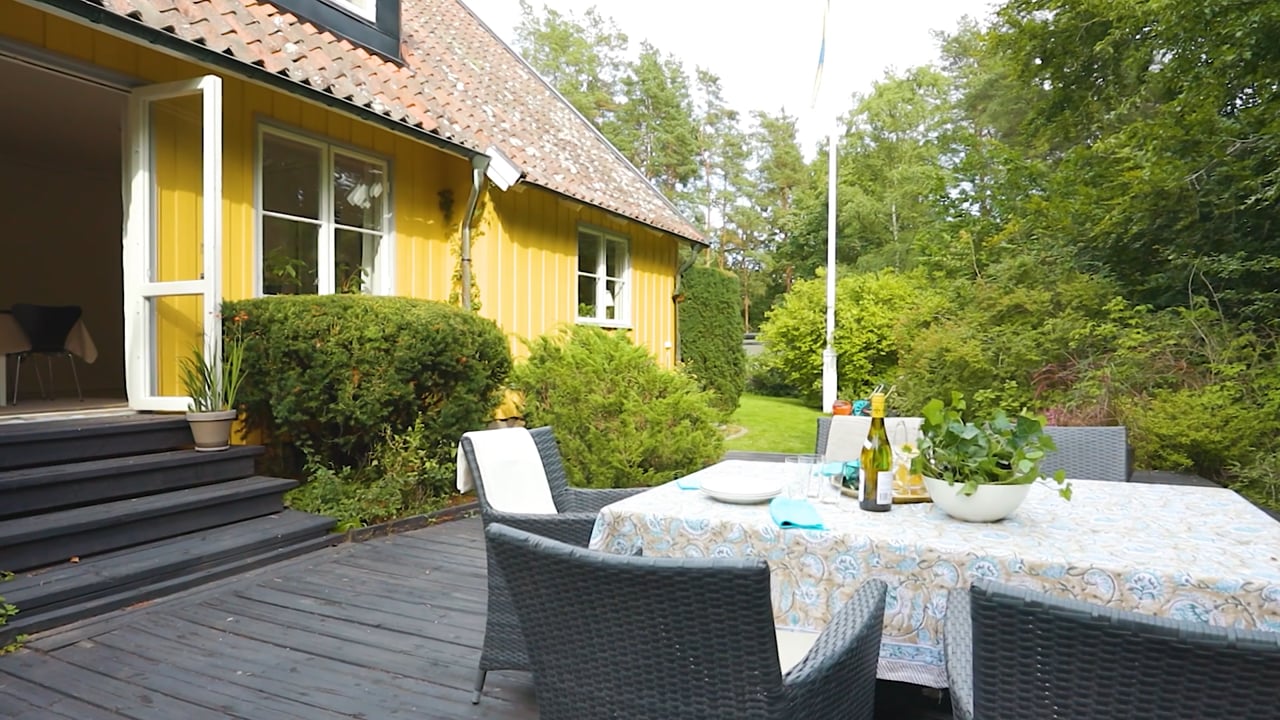 6 rum Villa på Jegerhjelms väg 16 (Byggmästarvillan) Kläckeberga Kalmar kommun - video