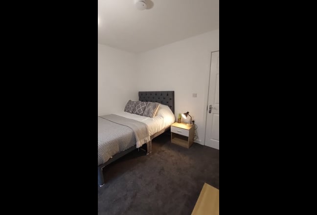 Ensuite Studio Room In Orton Malborne Main Photo