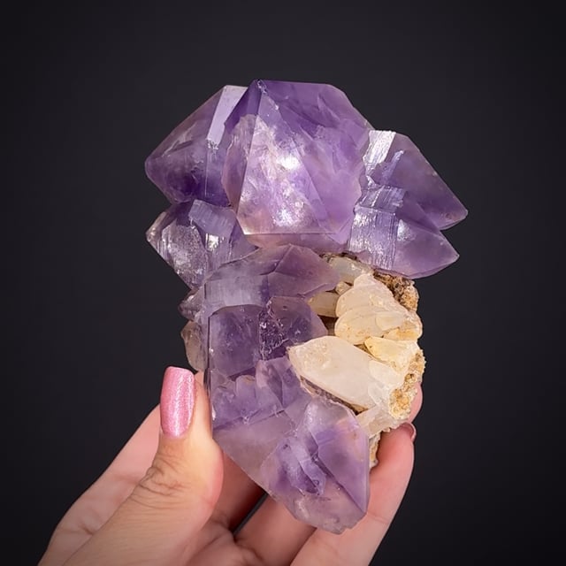 Quartz var. Amethyst on Quartz