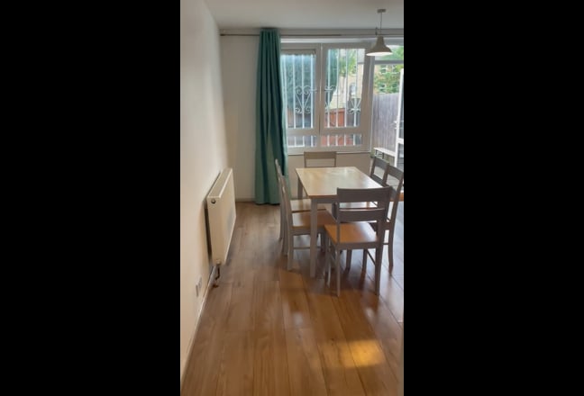 Double room Hackney, all bills included E8  Main Photo