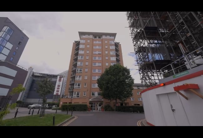 4 Rooms Available for Rent in E14! Main Photo