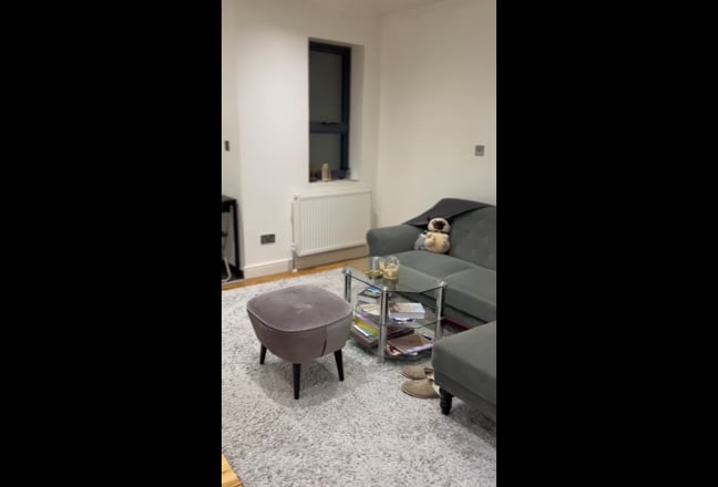 N22 6Sp Studio to Let 5 Mins Walk to Turnpike Lane Main Photo