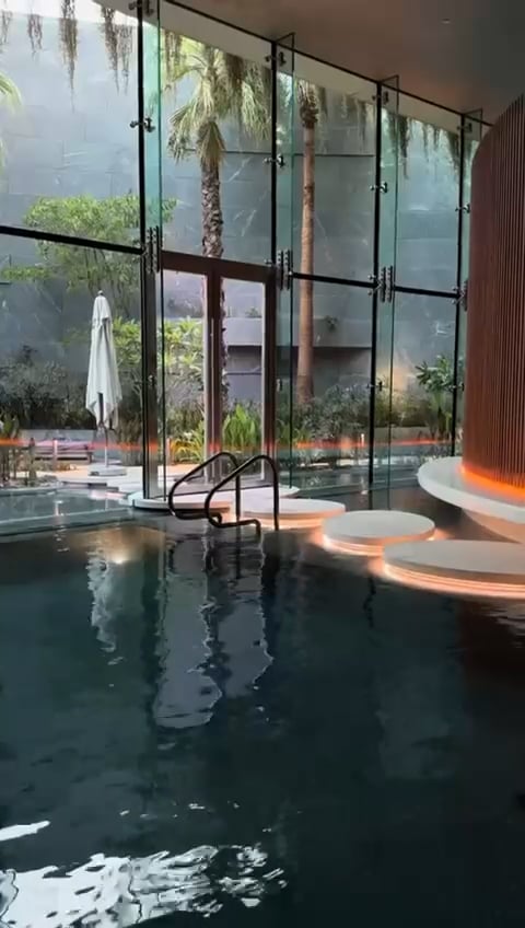 https://i.vimeocdn.com/video/2049340187-f22b80738a4d76487ab49e95287d8796d822763e9f5fe9cdab8c23476acef06c-d