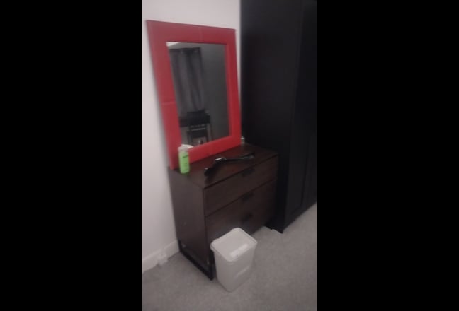 Double rooms mitcham Main Photo