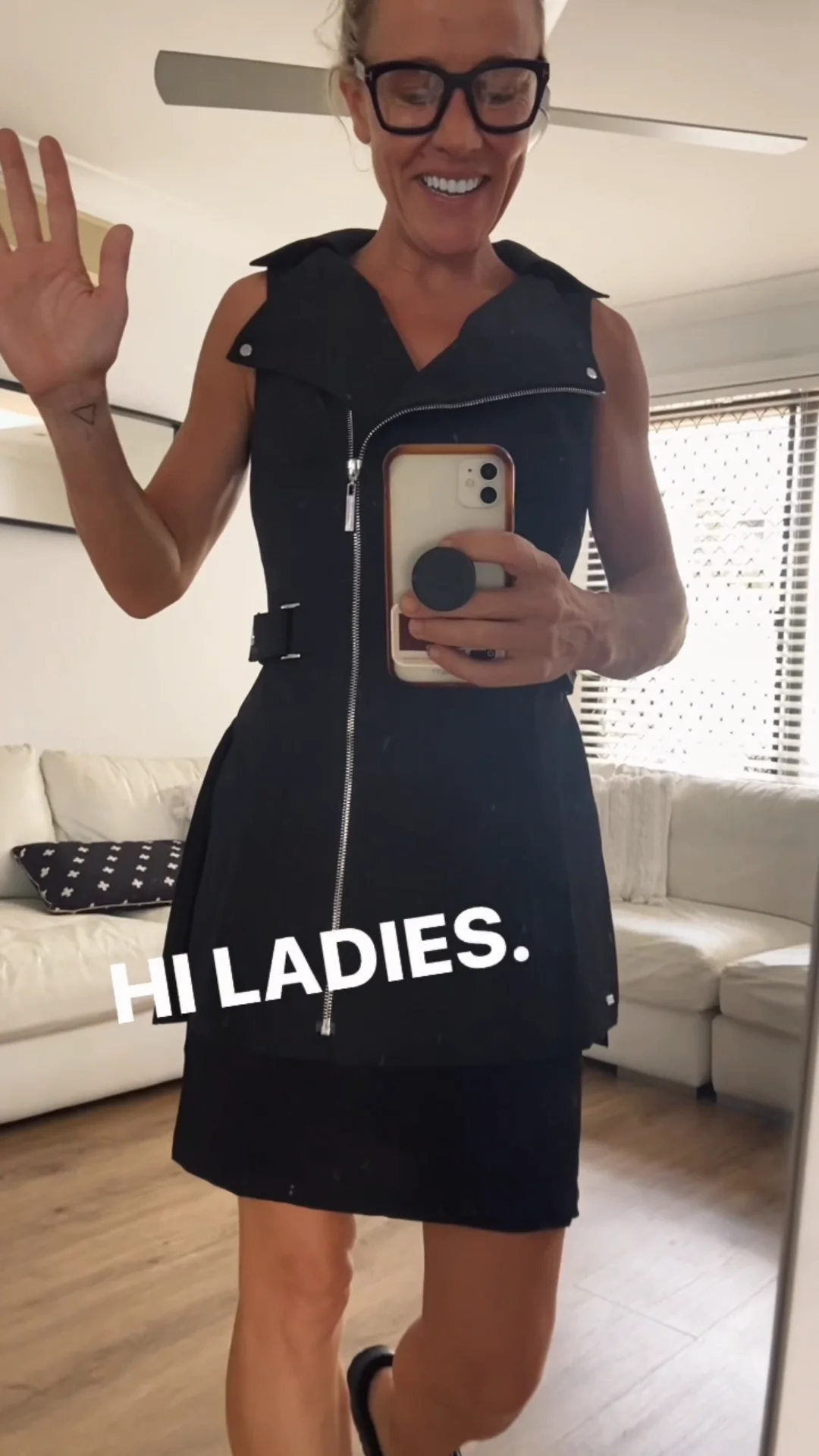 MANHATTAN TUNIC / Hairdressing & Salon Uniforms / Style meets