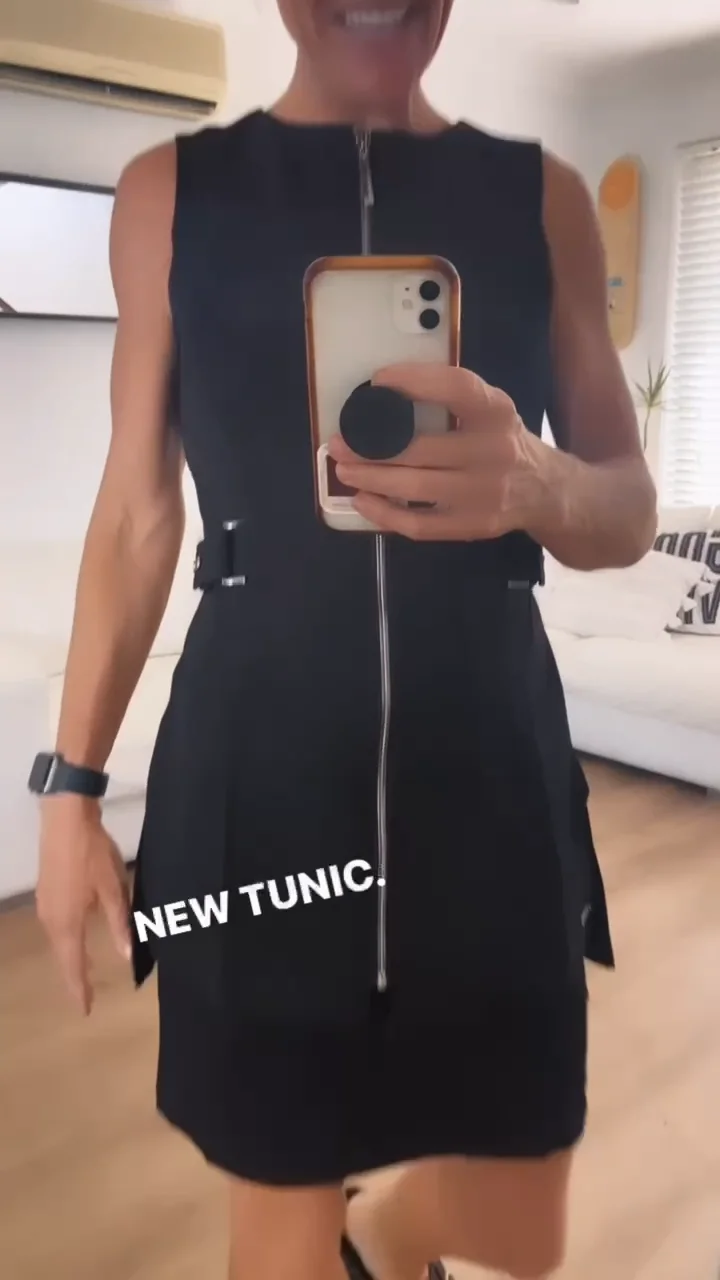 MAYFAIR TUNIC / Hairdressing & Salon Uniforms / Style meets