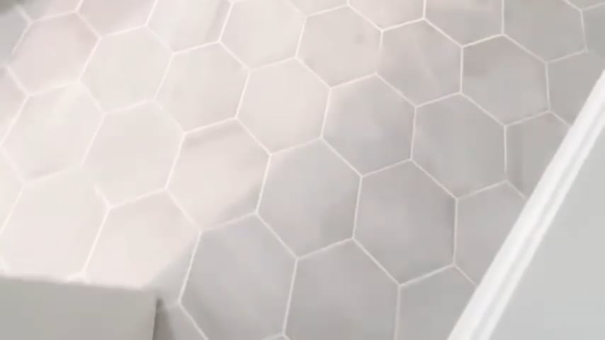 https://i.vimeocdn.com/video/2049531216-07b95e13062491f4082c2db72df284362d8822473cfed39144fc4821af0d97c1-d