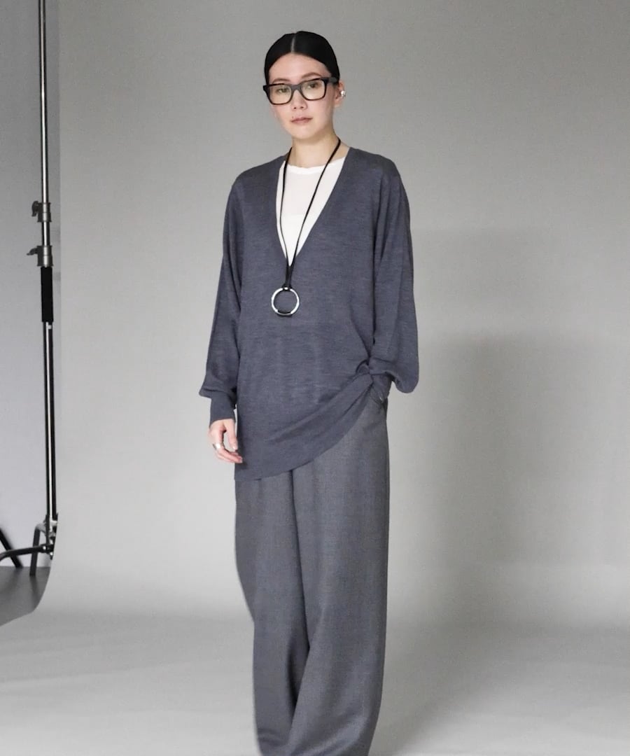 ✨美品✨カレンソロジー ウールカシミヤVネックアゼニットプルオーバー 23aw 美品】カレンソロジー ウールカシミヤVネックアゼニットプル