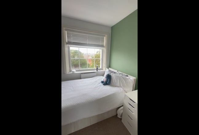 Double bed room in leeds city centre  Main Photo