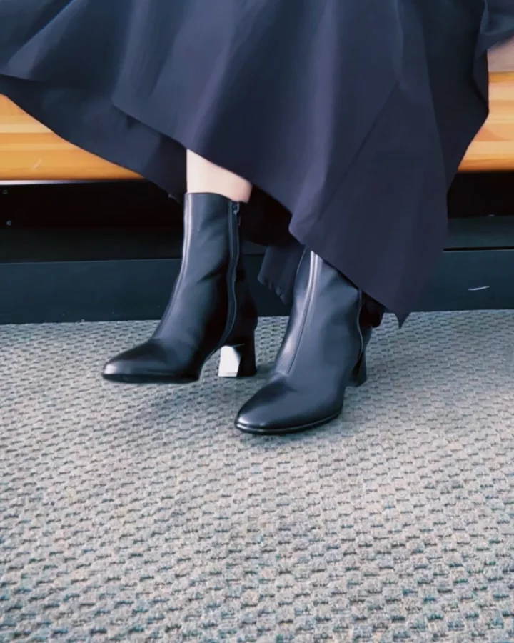 防滑│Vカットサイドゴアブーツ（CA_3720563） | あしながおじさん