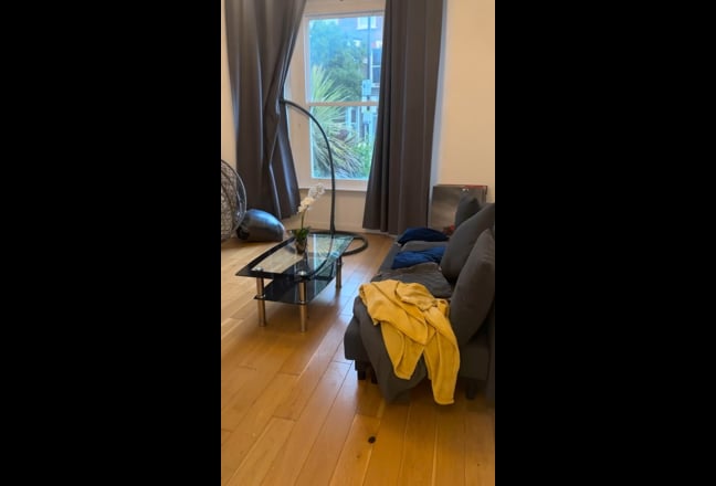 Spacious double room flatshare inc bills - W9  Main Photo