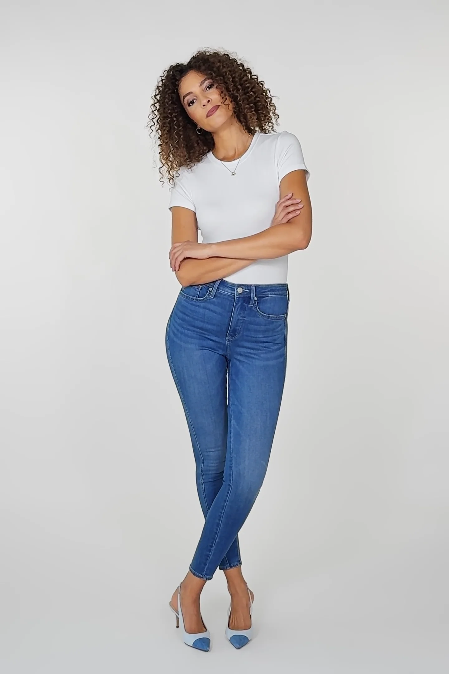 Ami Skinny Jeans In Sure Stretch® Denim With High Rise And